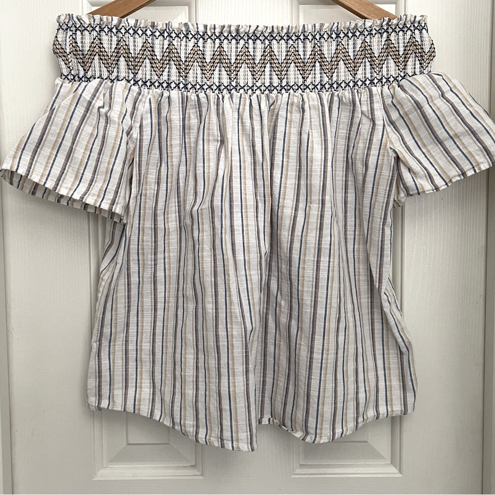 Off-the-shoulder blouse